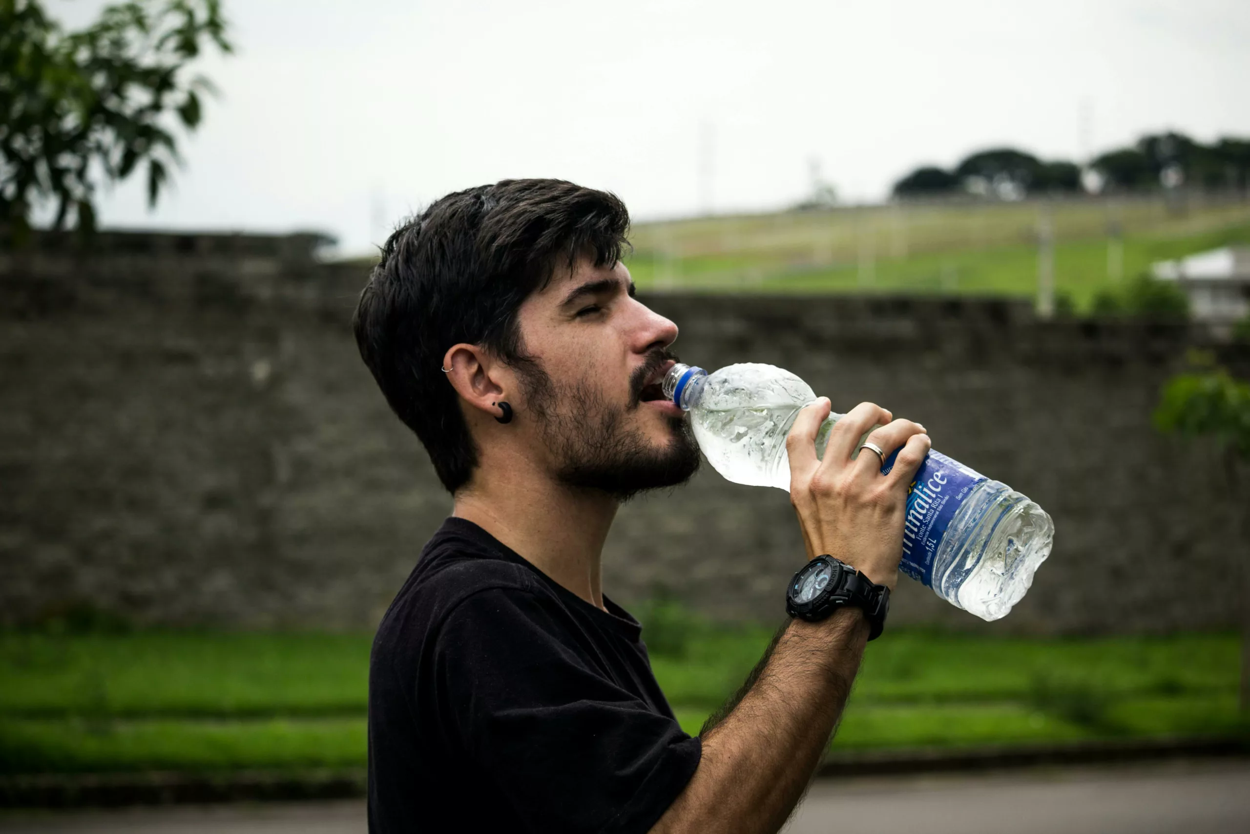 Hydratation et perte de poids : bienfaits santé avec la prise en charge de PASCAL NOURTIER, NUTRITIONNISTE à BREST, QUIMPER, PARIS
